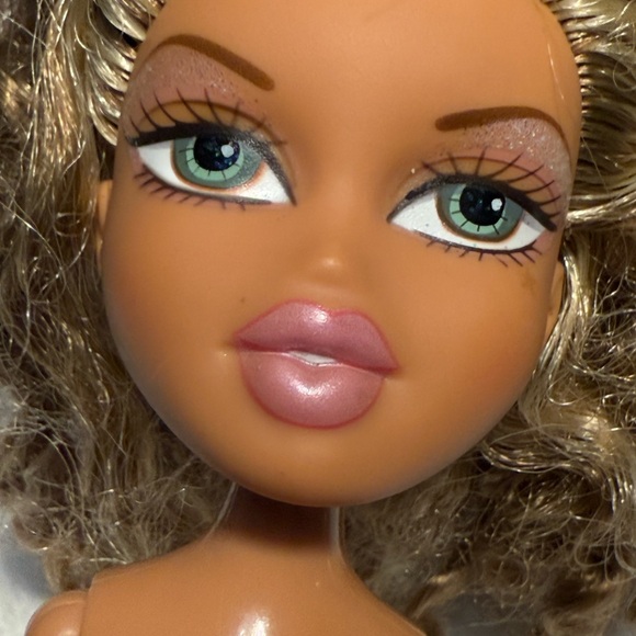 Bratz Costume Party Angel Yasmin - Picture 11 of 16